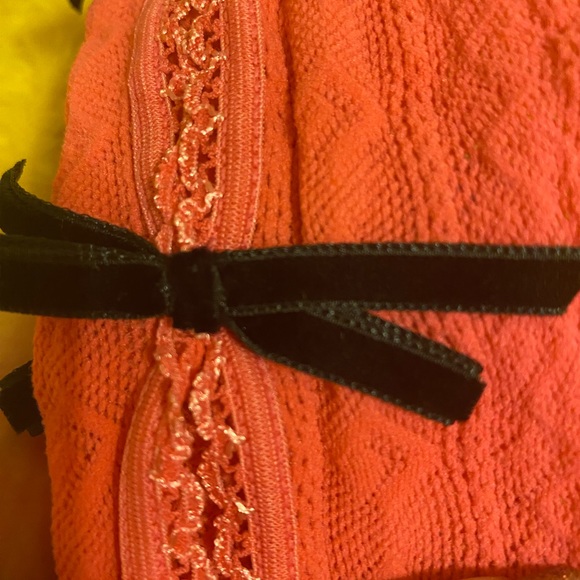 NWT Gucci pink Moulinoir Bow Socks over the knee lace socks. Velvet bow large - Picture 10 of 16